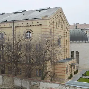 zkontrolujte dostupnost